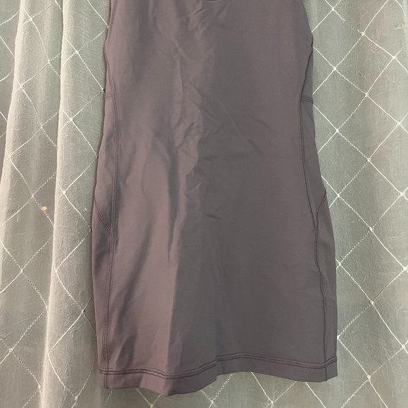 purple lululemon tank-top size 10 - Picture 2 of 5